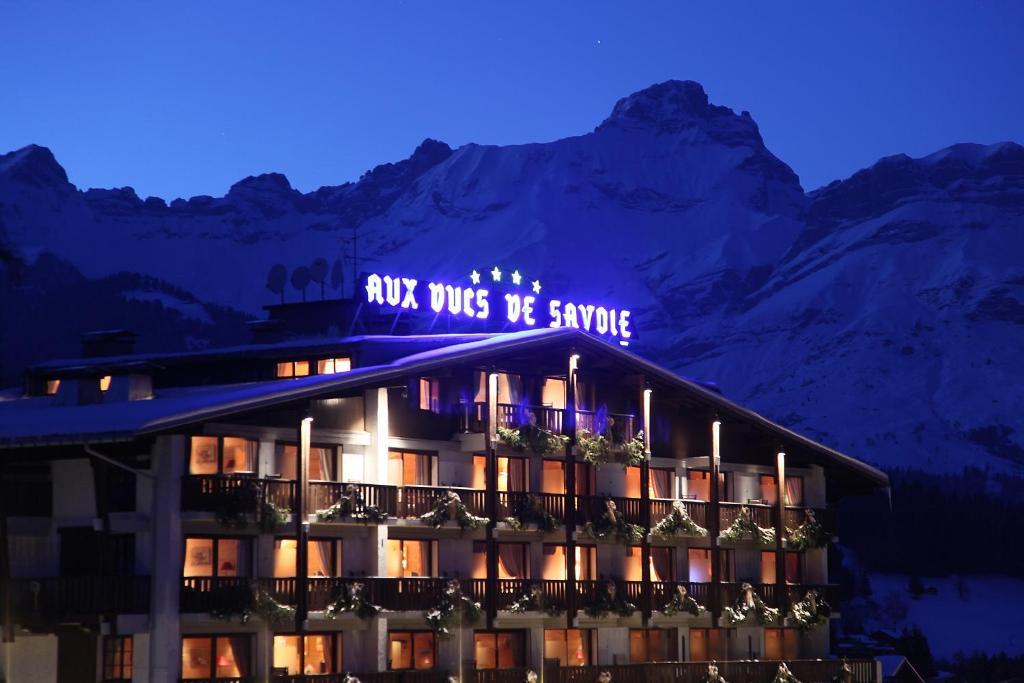 Hotel Aux Ducs De Savoie Combloux Exterior foto